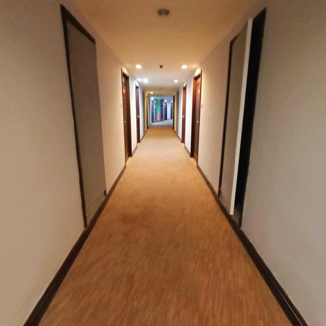 Mayflower Grande Hotel Phitsanulok Ngoại thất bức ảnh